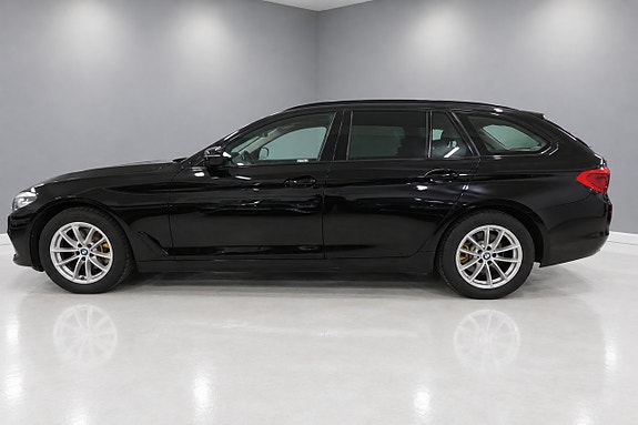 BMW 520d 3 of 19