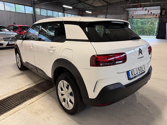 Citroen C4 Cactus 4 of 16