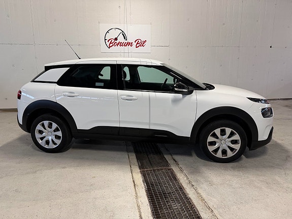 Citroen C4 Cactus 6 of 16
