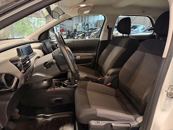 Citroen C4 Cactus 12 of 16