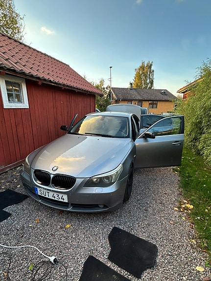 BMW 525d 3 of 6