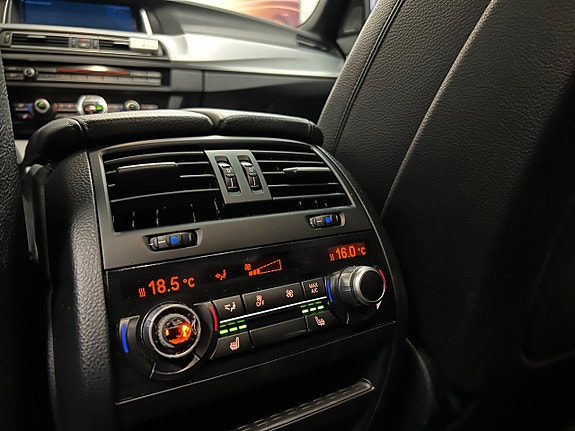 BMW 530d 28 of 30