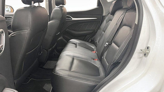 MG ZS 10 of 21