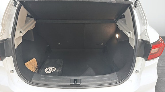 MG ZS 9 of 21