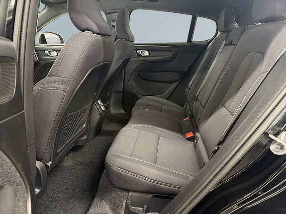 Volvo C40 13 of 27