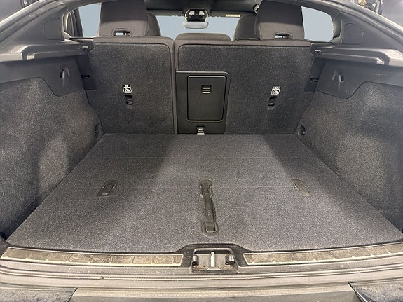 Volvo C40 12 of 27