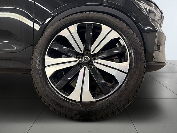 Volvo C40 14 of 27
