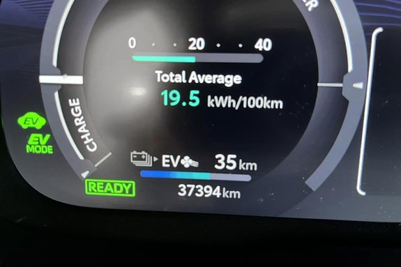 Toyota RAV4 13 of 13