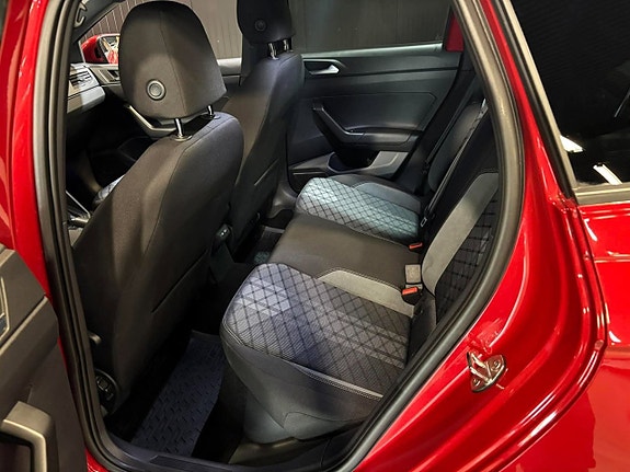 Volkswagen Taigo 18 of 23