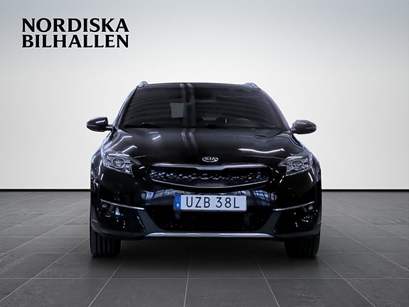 Kia XCeed 2 of 19