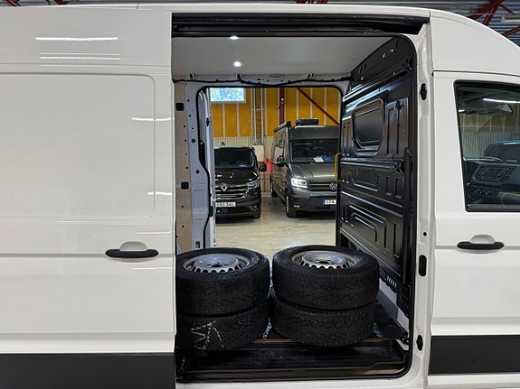 Volkswagen Crafter 8 of 13