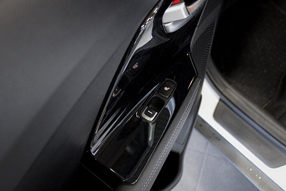 Kia Niro 10 of 18