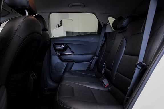 Kia Niro 9 of 18