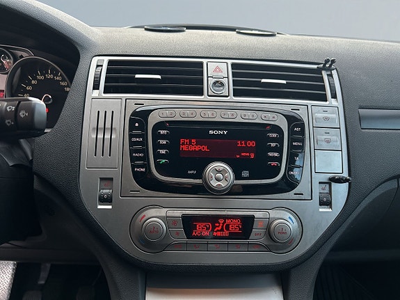 Ford Kuga 11 of 18