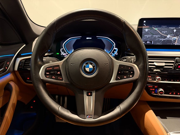 BMW 530e 13 of 18