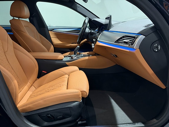 BMW 530e 8 of 18