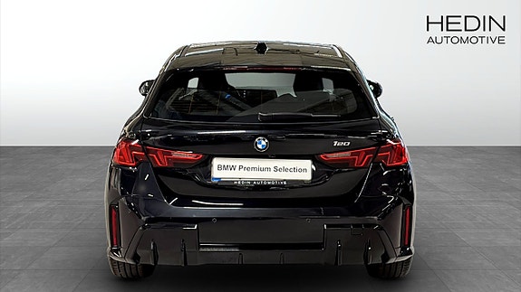BMW 120 7 of 9