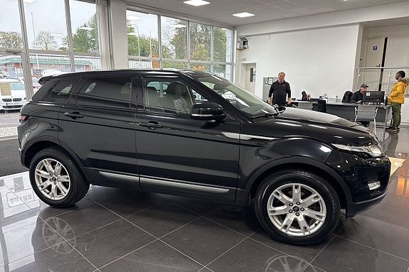 Land Rover Range Rover Evoque 6 of 8