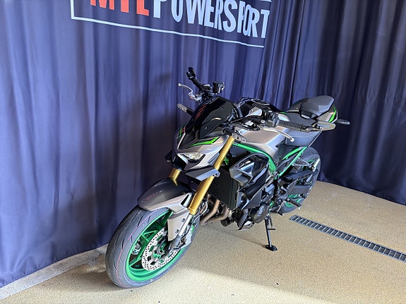 Kawasaki Z900 SE 5 of 8