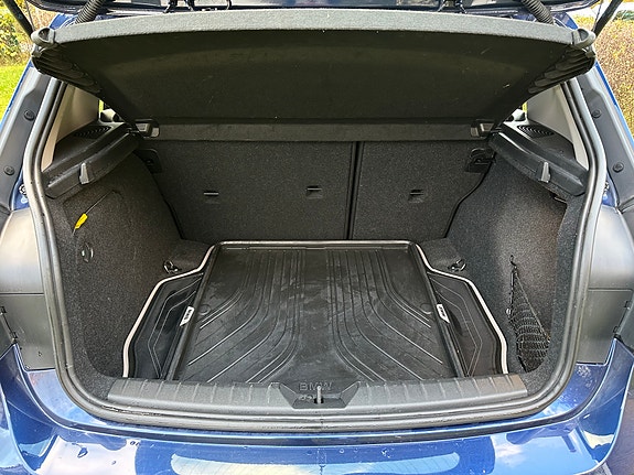 BMW 120d 9 of 13
