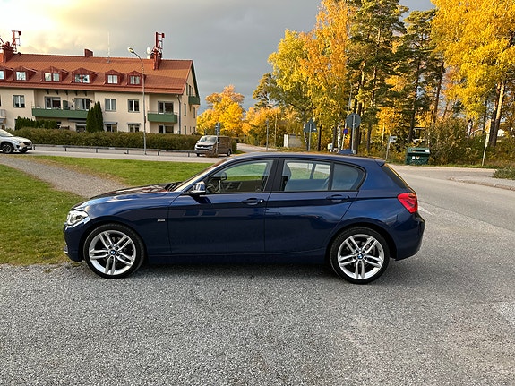 BMW 120d 4 of 13