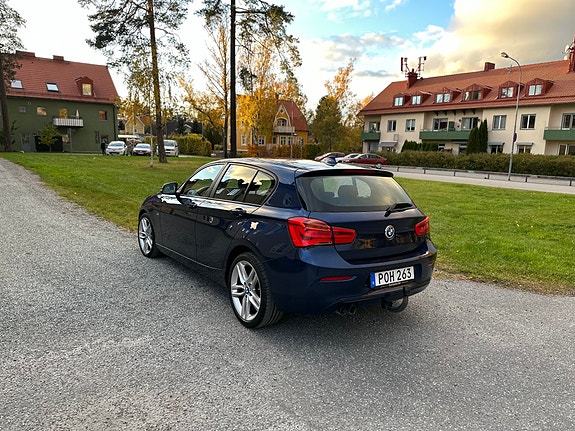 BMW 120d 3 of 13