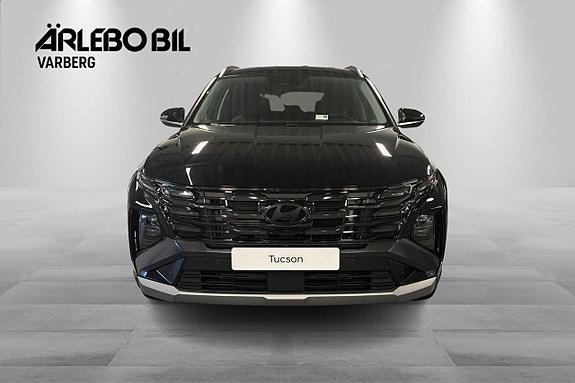 Hyundai Tucson 8 of 15