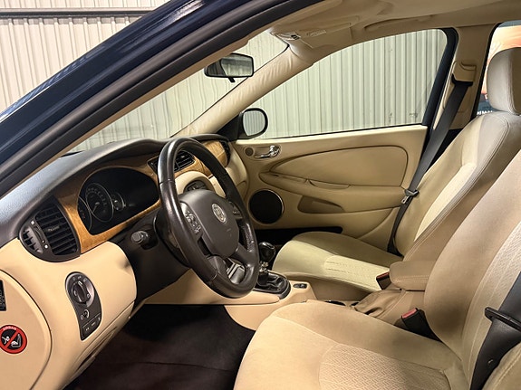 Jaguar X-TYPE 16 of 16