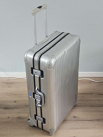 Product image 1 of 9