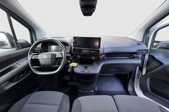 Toyota Proace City 2 of 12