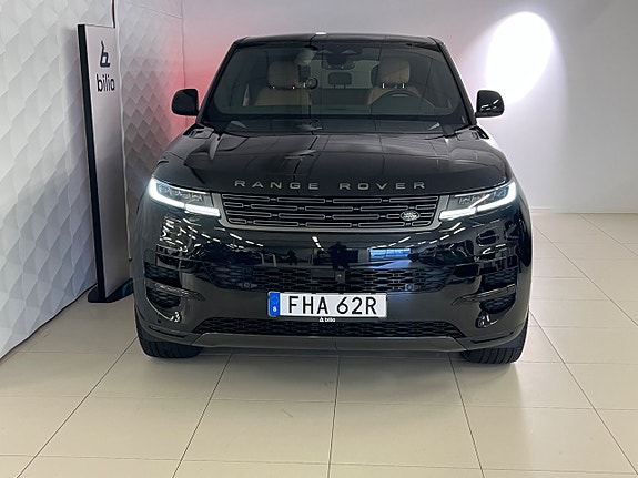 Land Rover Range Rover Sport 3 of 13