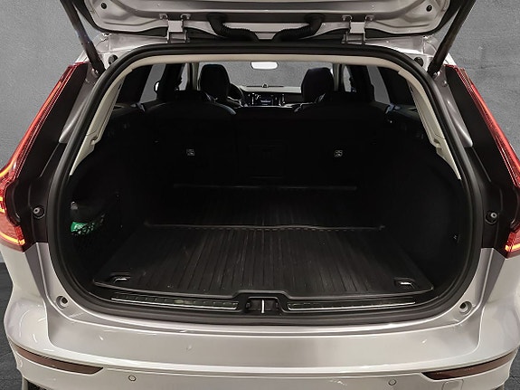Volvo V60 7 of 14