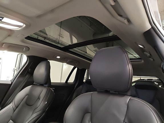 Volvo V60 13 of 14