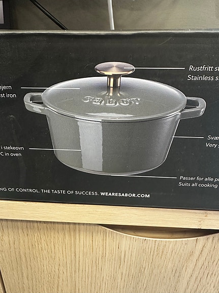 Product image 1 of 3