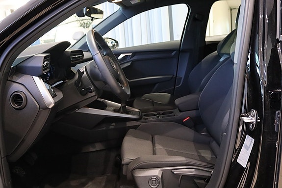 Audi A3 4 of 15