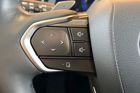 Lexus RZ450e 20 of 27