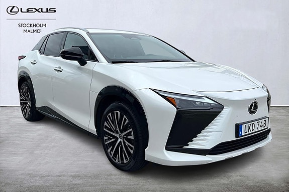 Lexus RZ450e 19 of 27