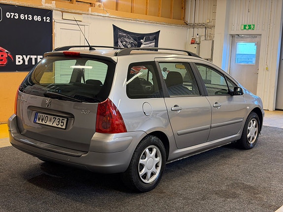 Peugeot 307 3 of 11