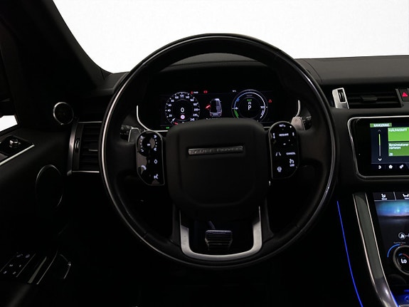 Land Rover Range Rover Sport 17 of 30