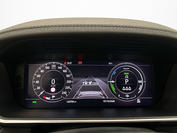 Land Rover Range Rover Sport 23 of 30
