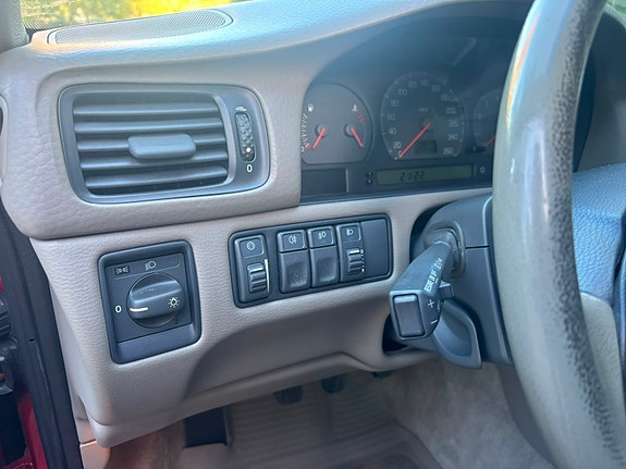 Volvo S70 11 of 17