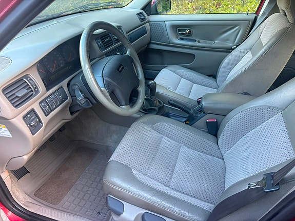 Volvo S70 9 of 17