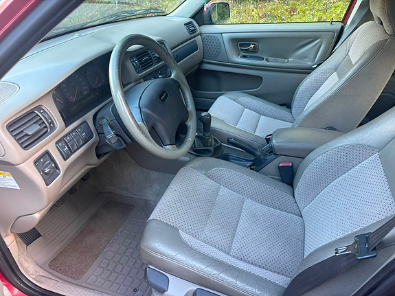 Volvo S70 10 of 17