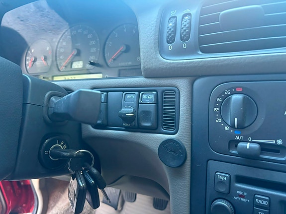 Volvo S70 13 of 17