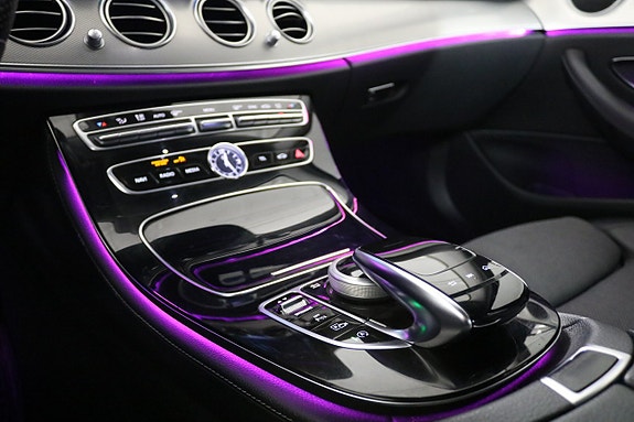 Mercedes-Benz E 220 d 17 of 23