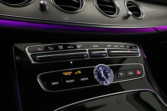 Mercedes-Benz E 220 d 18 of 23