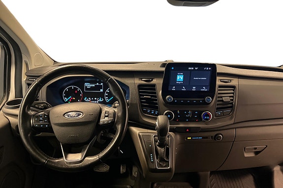 Ford Transit Custom 12 of 26