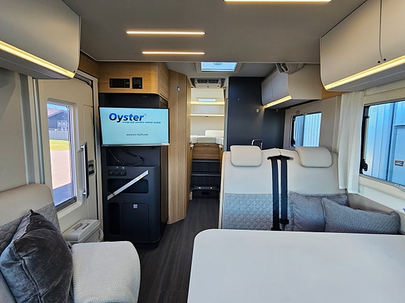 Adria Matrix 650 SL AC-bodel / Kamera / Truma 6E / Golvvärme / Facelift 8 of 29
