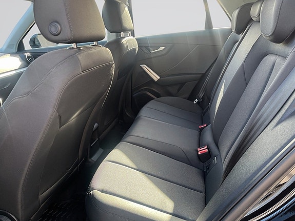 Audi Q2 8 of 11