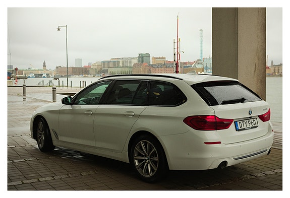 BMW 520i 3 of 3